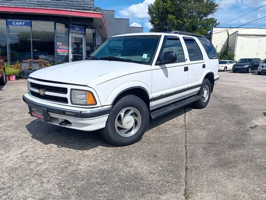 1997 Chevrolet Blazer photo 1