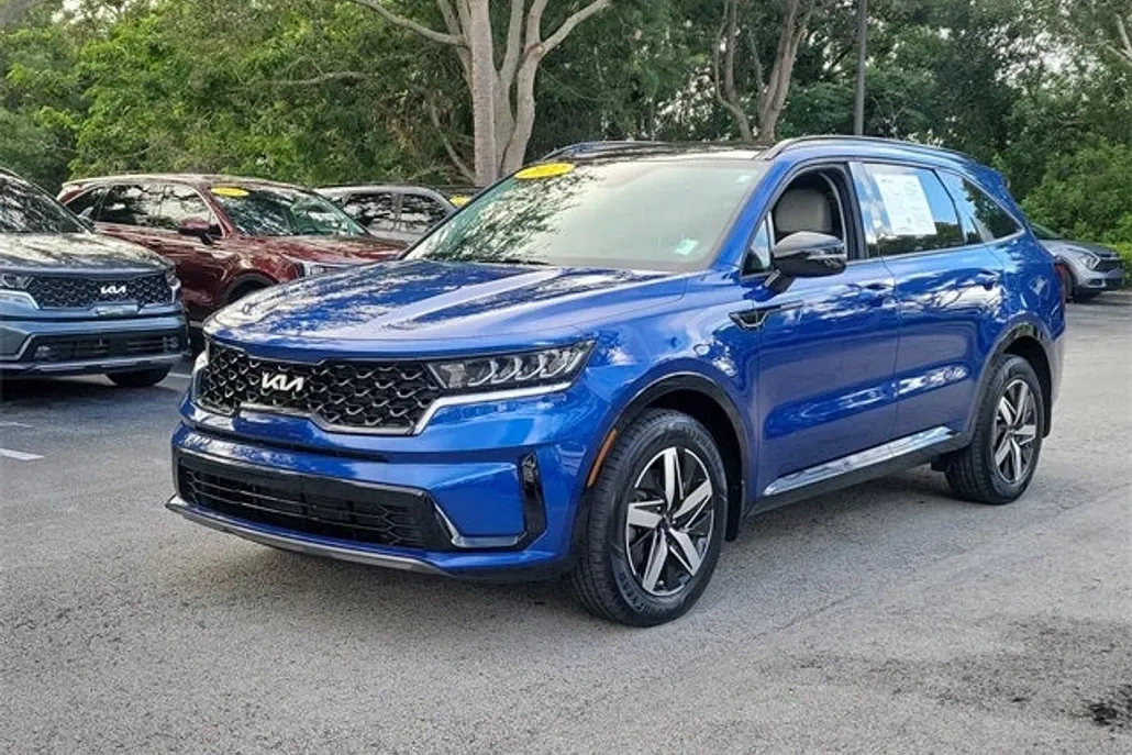 2022 Kia Sorento S photo 1