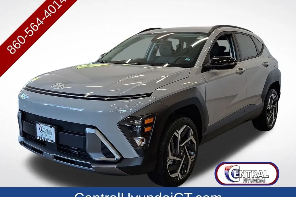 2026 Hyundai Kona SEL photo 1