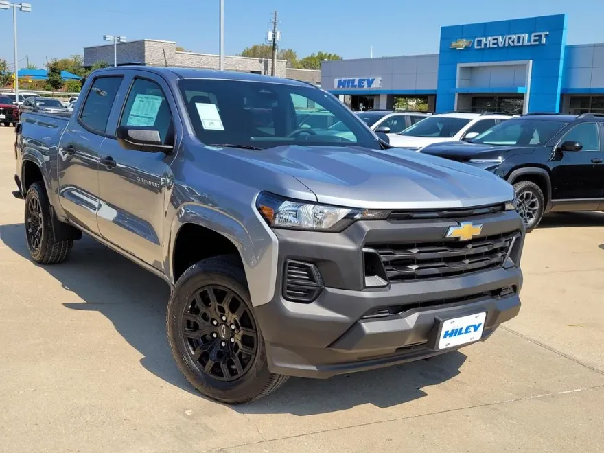 2026 Chevrolet Colorado Work Truck photo 1