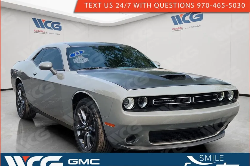 2023 Dodge Challenger GT photo 1
