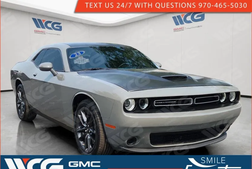 2023 Dodge Challenger GT photo 1