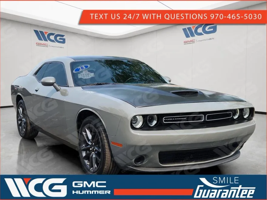 2023 Dodge Challenger GT photo 1