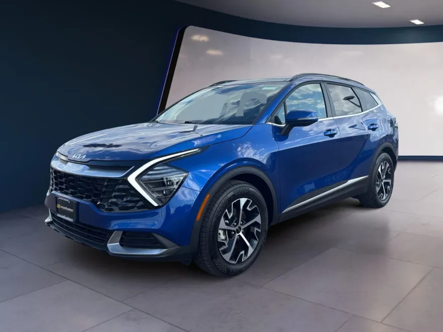 2025 Kia Sportage EX photo 1