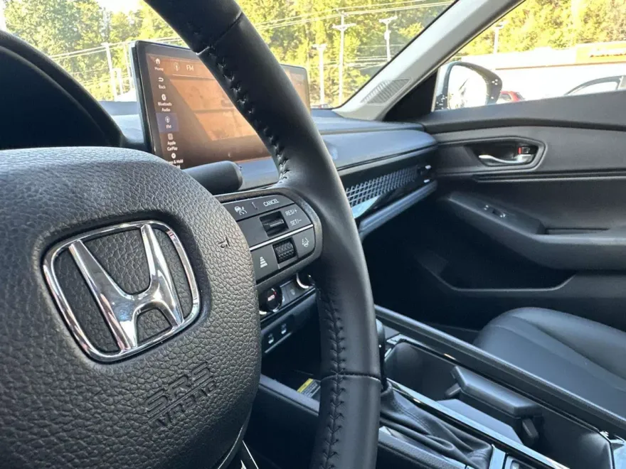2025 Honda Accord Hybrid EX-L photo 1