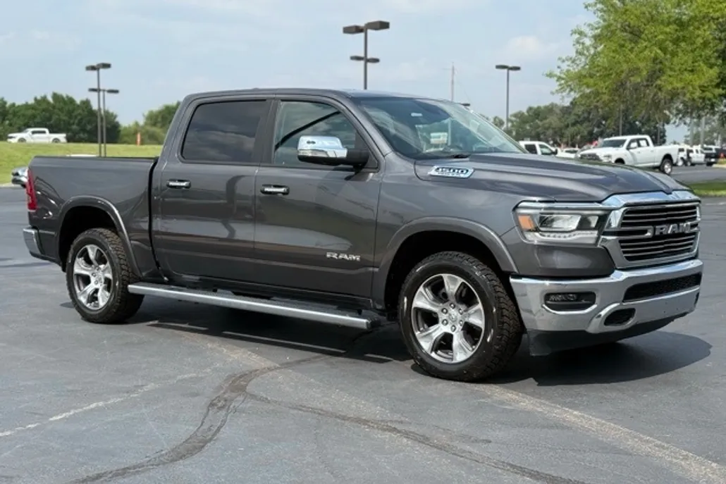 2022 Ram 1500 Laramie photo 1