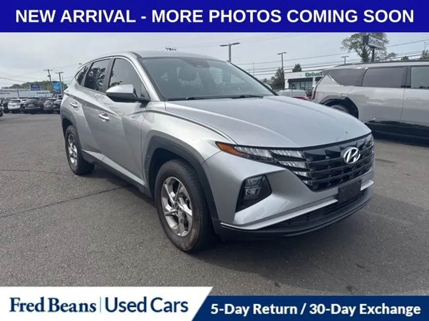 2022 Hyundai Tucson SE photo 1