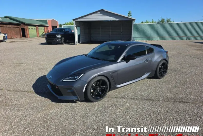 2022 Toyota GR86 Base photo 1