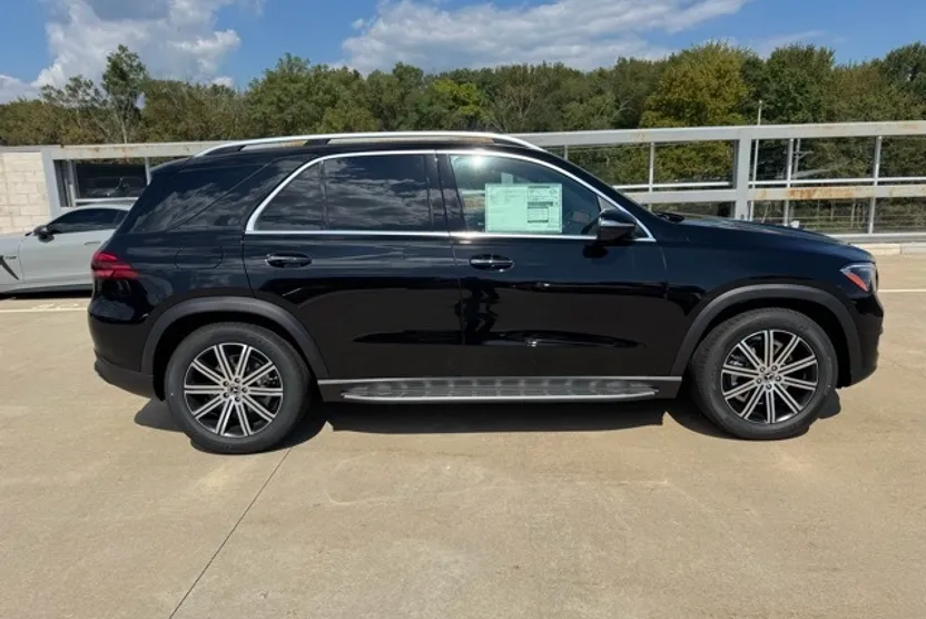 2026 Mercedes Benz GLE 350 4MATIC photo 1