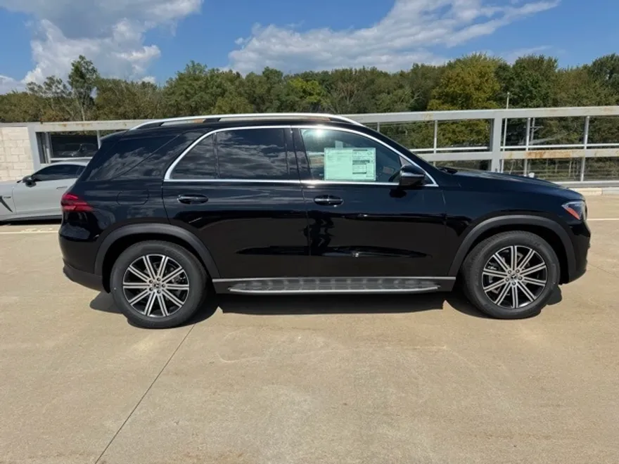 2026 Mercedes Benz GLE 350 4MATIC photo 1