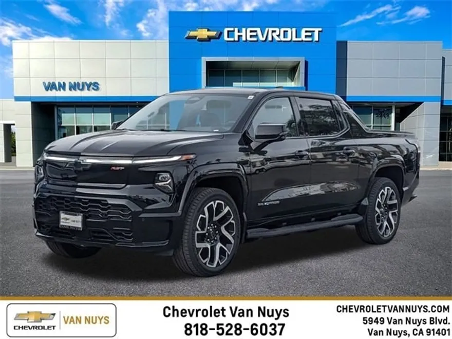 2024 Chevrolet Silverado EV RST photo 1
