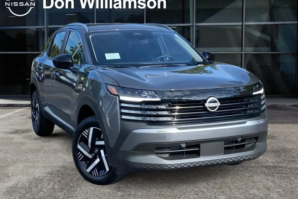 2026 Nissan Kicks SV photo 1