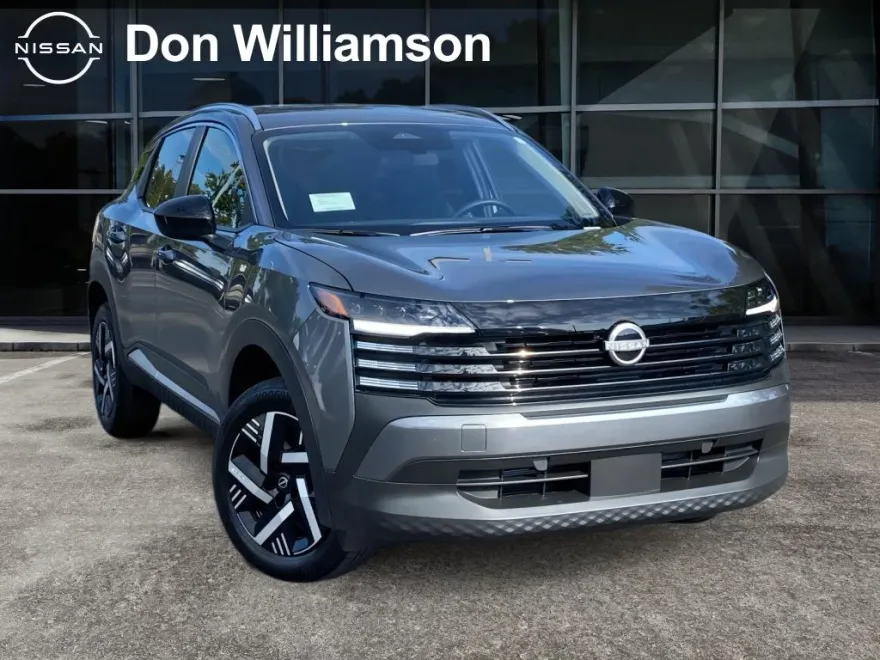 2026 Nissan Kicks SV photo 1