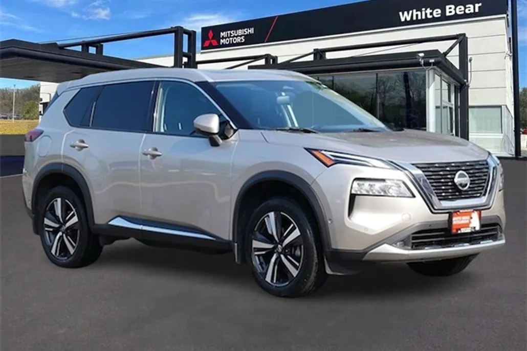 2021 Nissan Rogue Platinum photo 1