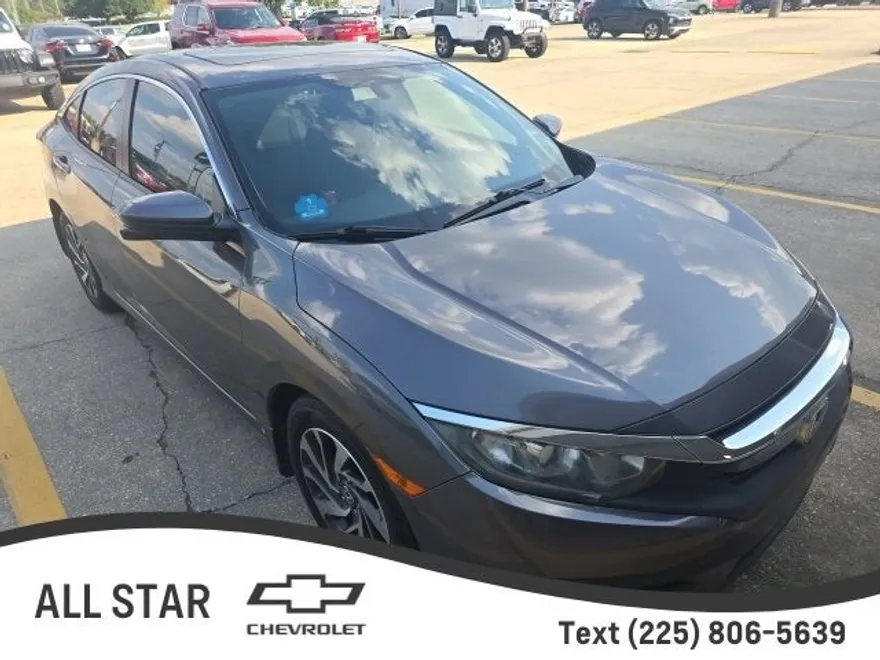 2018 Honda Civic EX photo 1