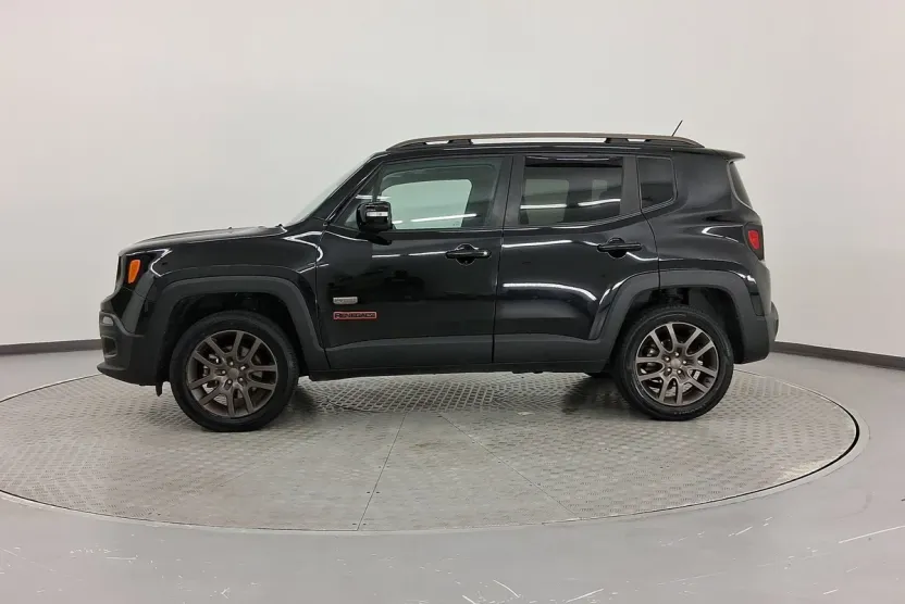 2016 Jeep Renegade Latitude photo 1