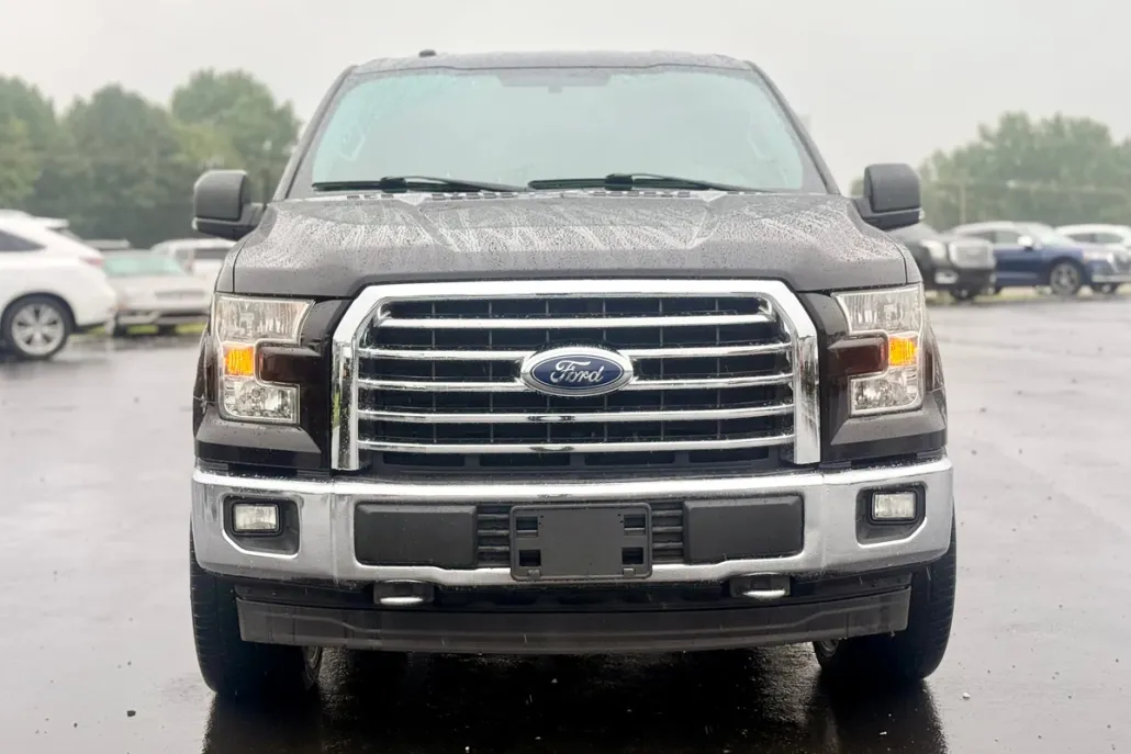 2017 Ford F-150 XLT photo 1