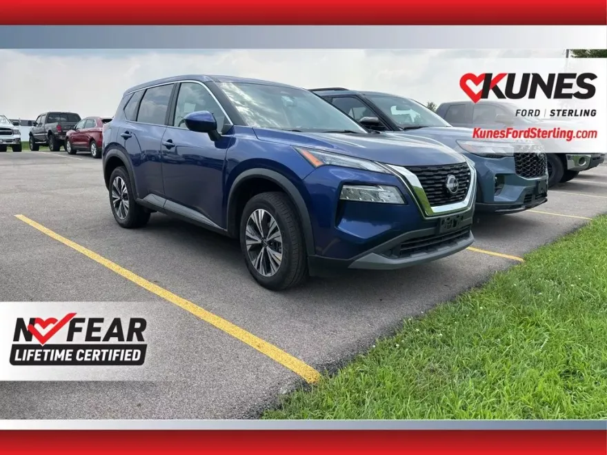 2023 Nissan Rogue SV photo 1