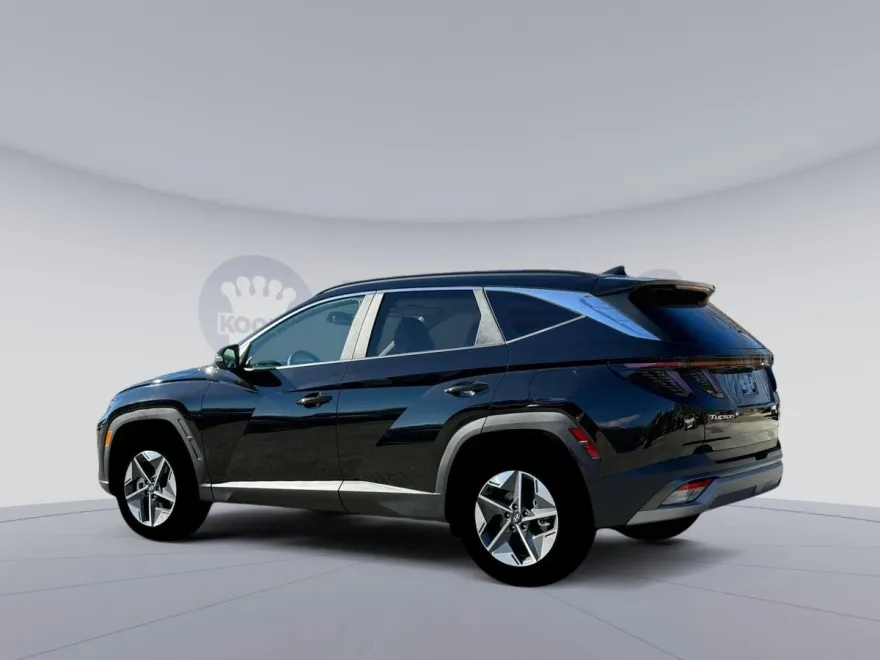 2025 Hyundai Tucson SEL Convenience photo 1