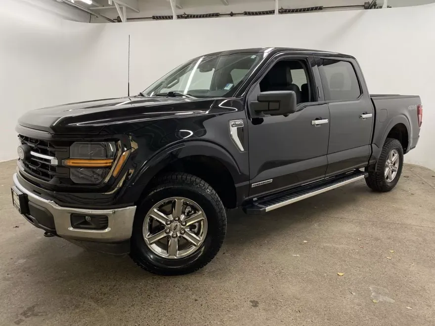 2024 Ford F-150 XLT photo 1