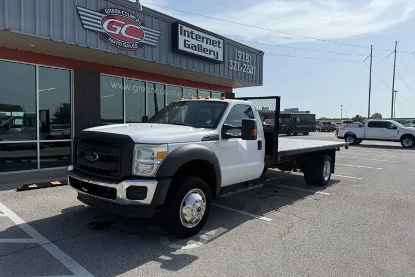 2013 Ford F-550 XL photo 1