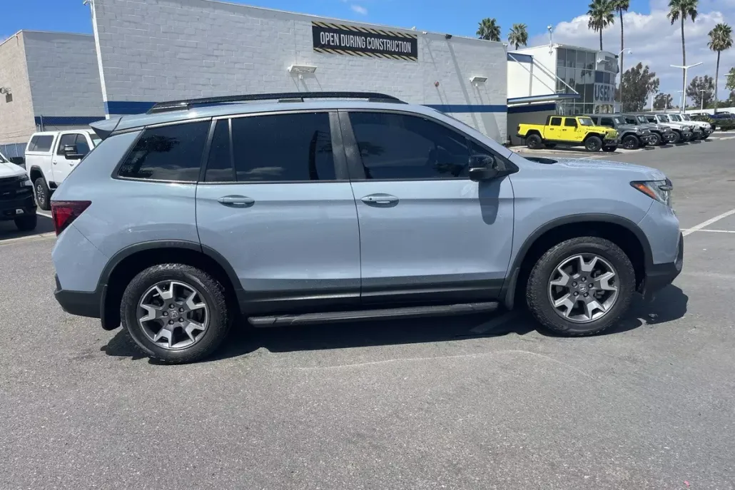 2022 Honda Passport TrailSport photo 1
