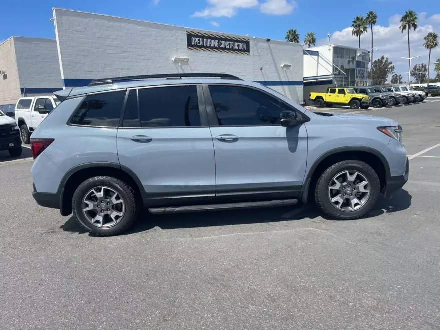 2022 Honda Passport TrailSport photo 1