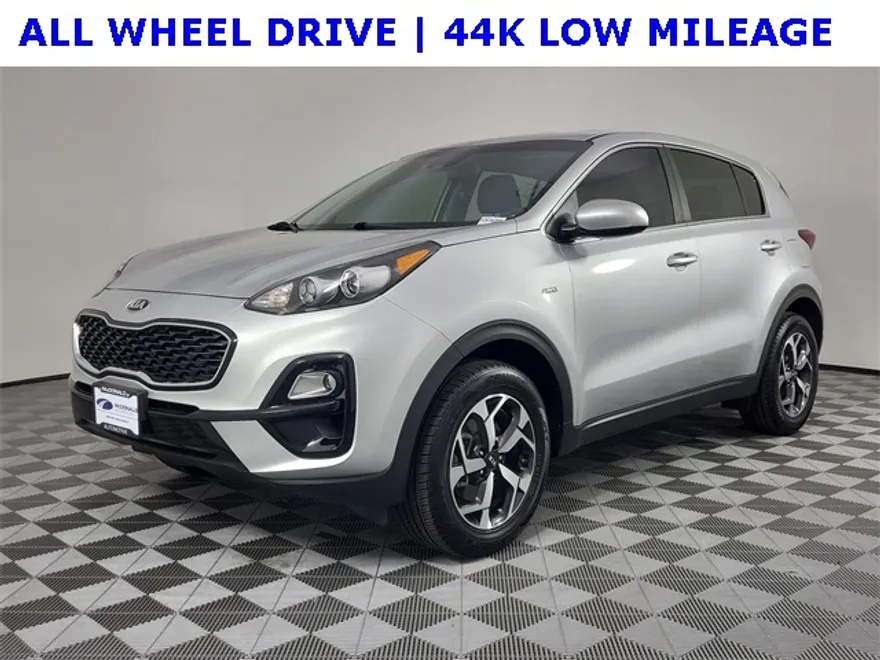 2022 Kia Sportage LX photo 1