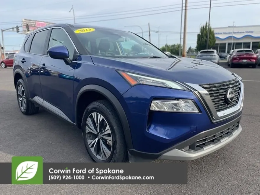 2023 Nissan Rogue SV photo 1