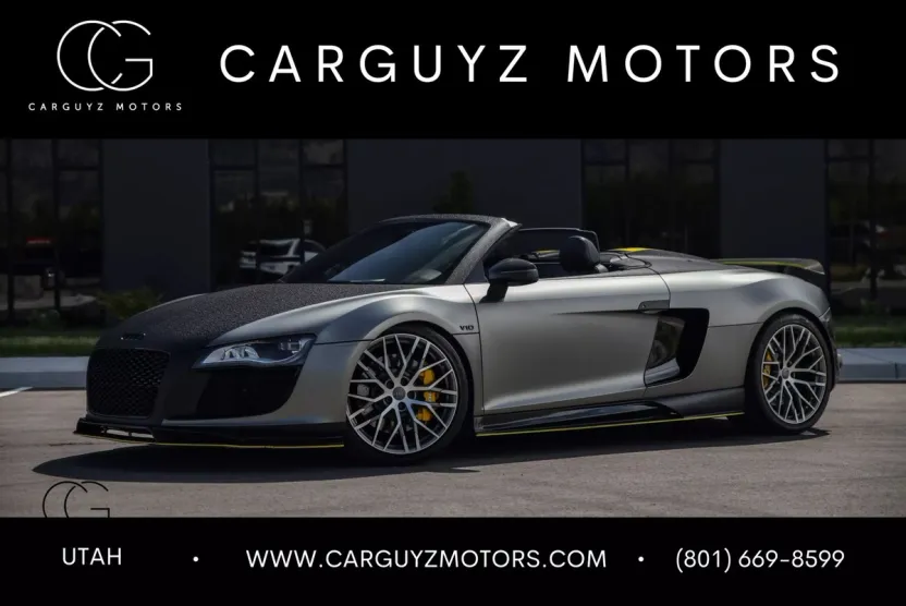 2012 Audi R8 5.2 Quattro Spyder photo 1