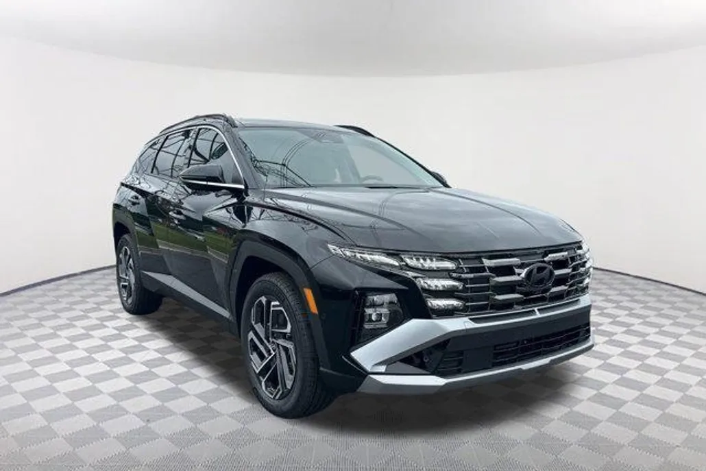 2025 Hyundai Tucson Limited photo 1