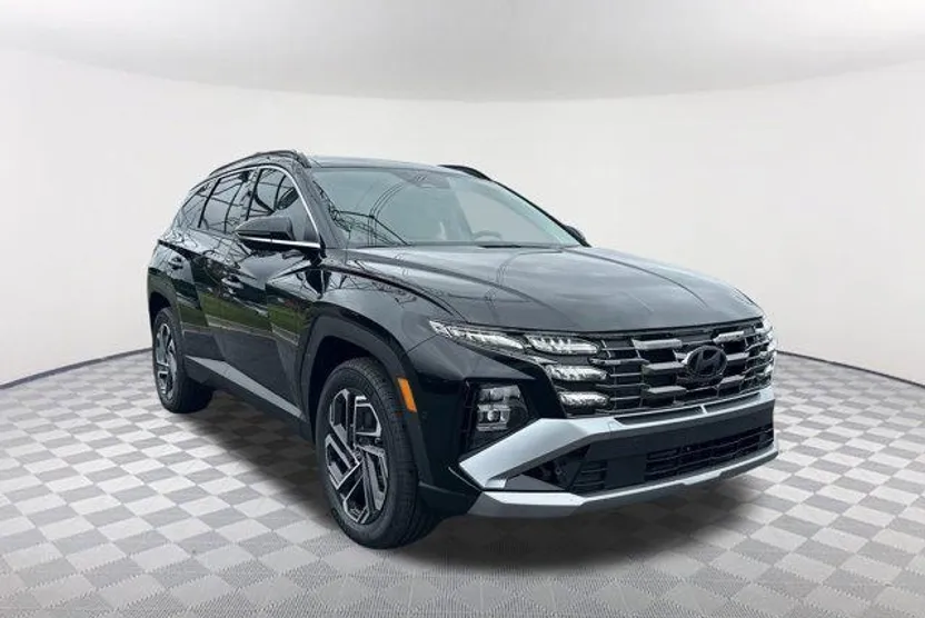 2025 Hyundai Tucson Limited photo 1