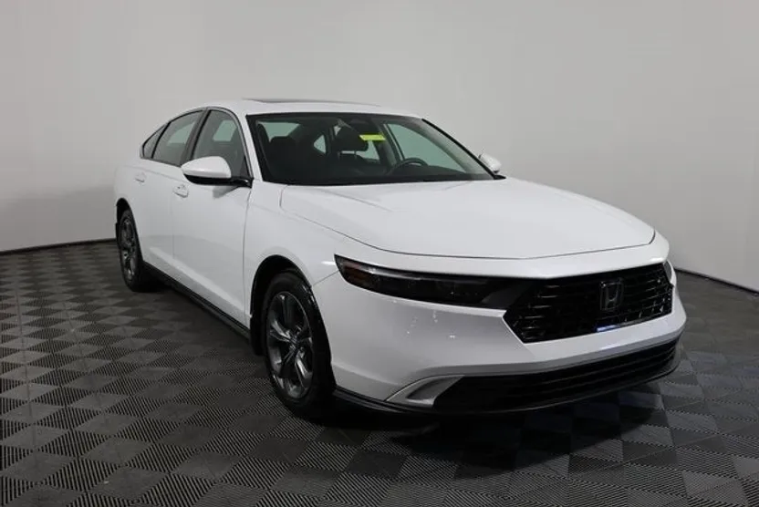 2023 Honda Accord EX photo 1