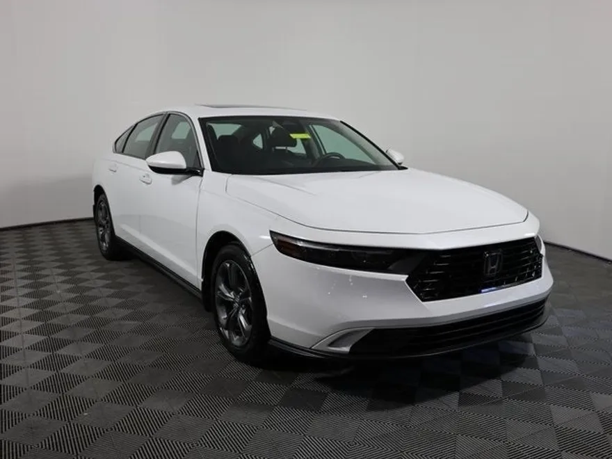 2023 Honda Accord EX photo 1