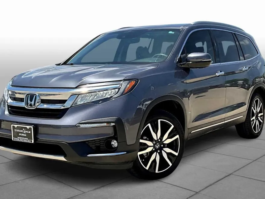2022 Honda Pilot Touring photo 1