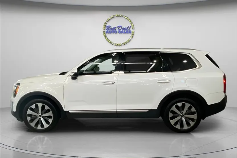 2020 Kia Telluride S photo 1
