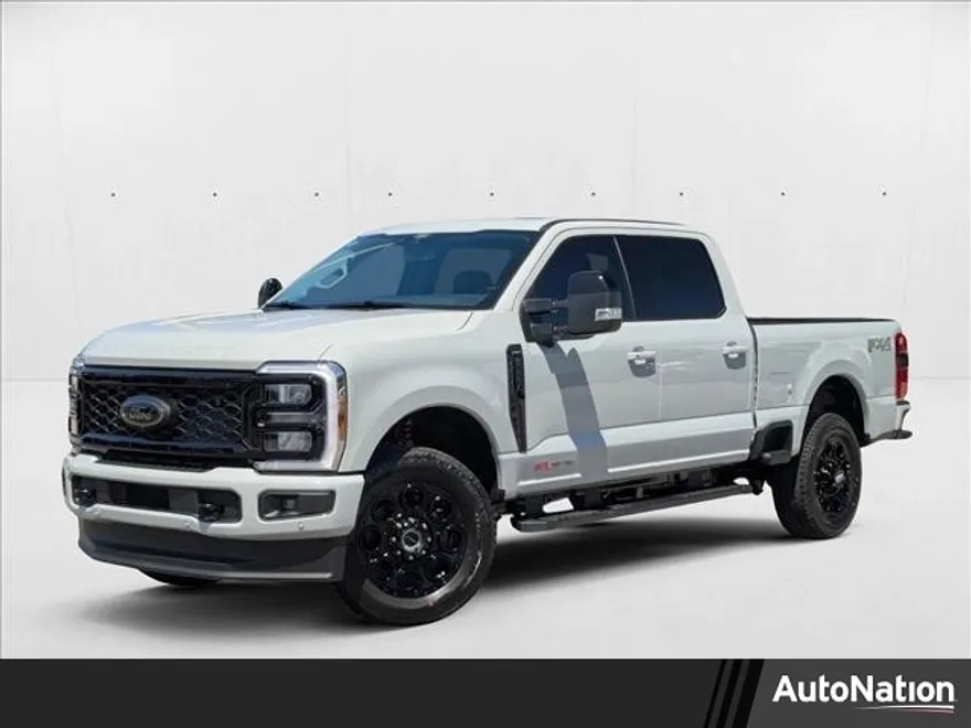 2025 Ford F-250 Lariat photo 1