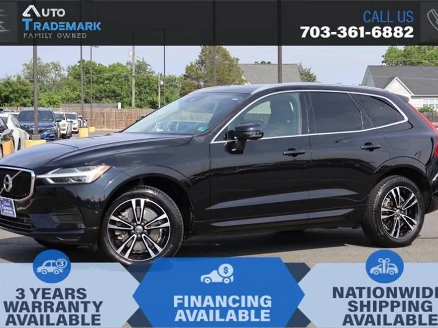 2018 Volvo XC60 Momentum photo 1