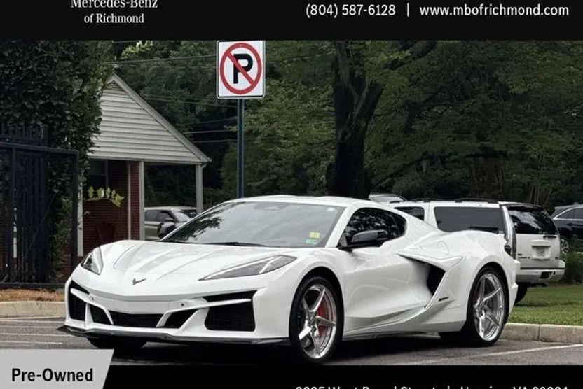 2024 Chevrolet Corvette E-Ray 3LT photo 1
