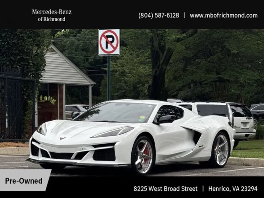 2024 Chevrolet Corvette E-Ray 3LT photo 1
