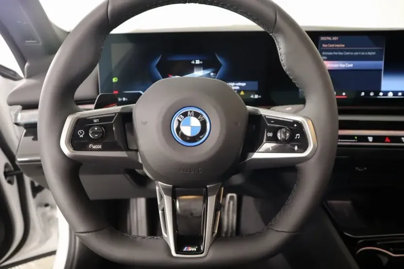 2025 Bmw i5 xDrive40 photo 1