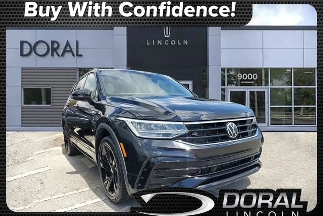 2023 Volkswagen Tiguan SE R-Line Black photo 1