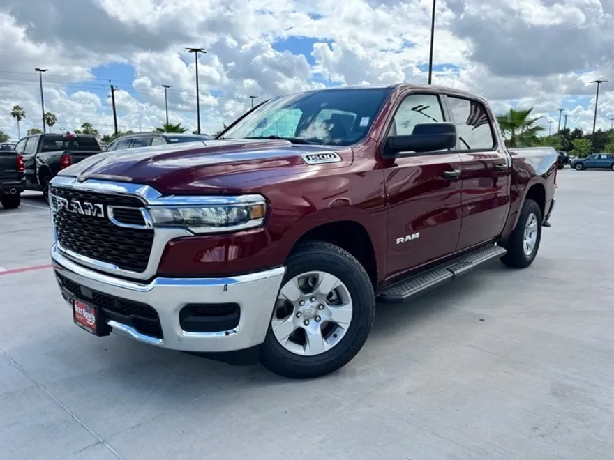 2025 Ram 1500 Express photo 1