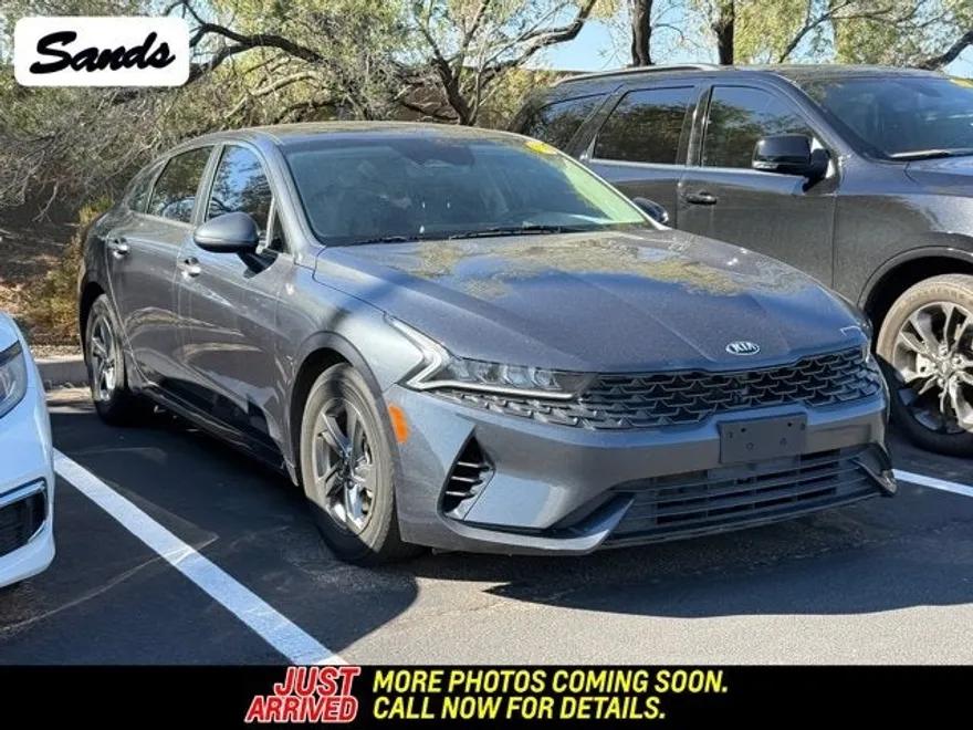 2021 Kia K5 LXS photo 1