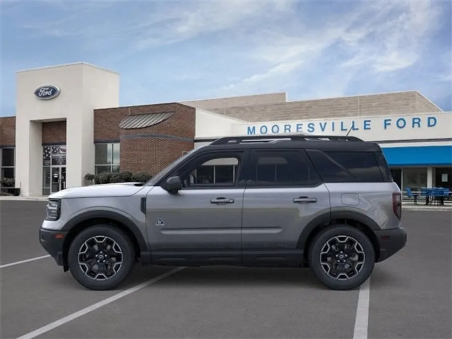 2025 Ford Bronco Sport Outer Banks photo 1