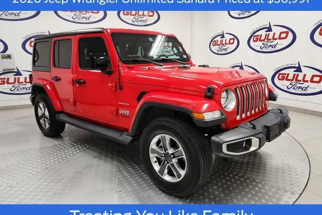 2020 Jeep Wrangler Unlimited Sahara photo 1