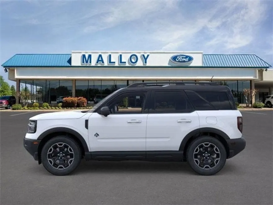 2025 Ford Bronco Sport Outer Banks photo 1
