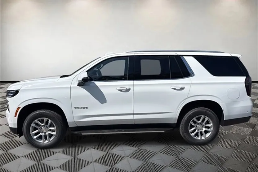 2026 Chevrolet Tahoe LT photo 1