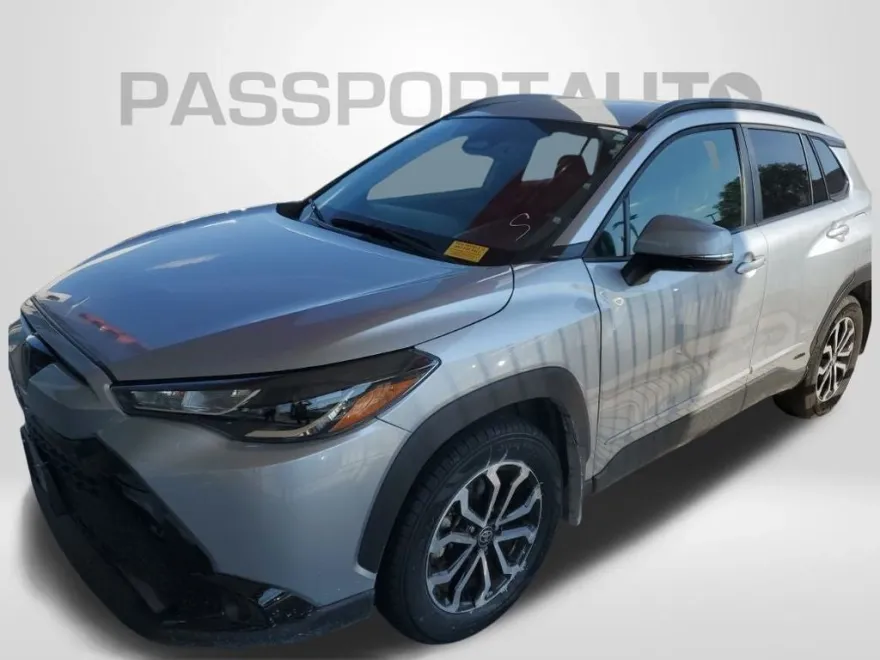2024 Toyota Corolla Cross Hybrid SE photo 1