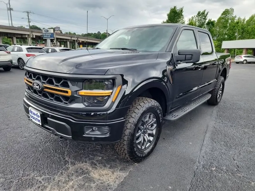 2025 Ford F-150 Tremor photo 1